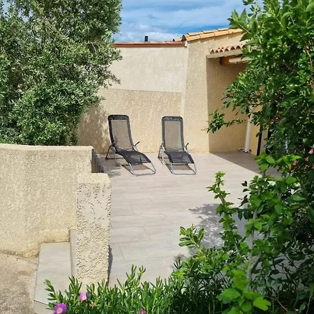 Naturiste Cap D'agde Port Venus 49 * Агд